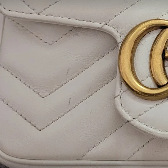 Gucci White Crossbody Bag with Gold Accents - Picture 10 of 10